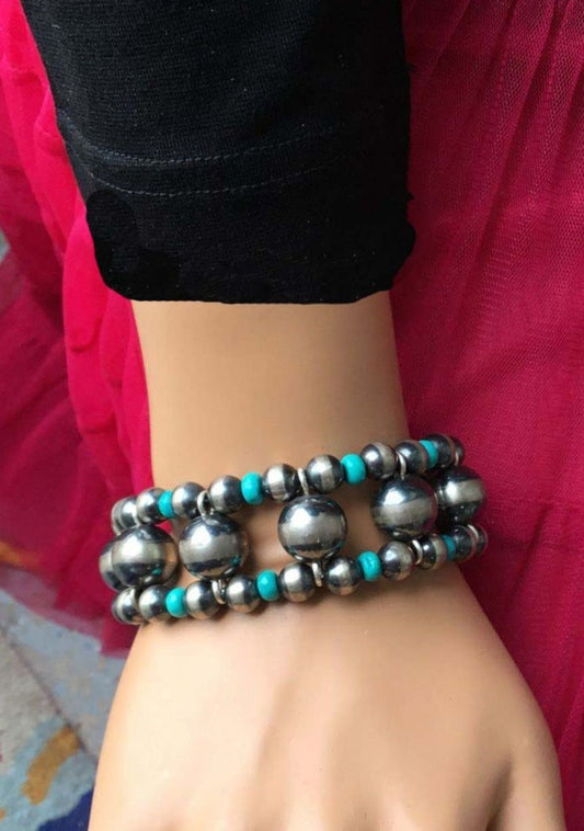 Native American Navajo Pearl Bracelet with Turquois