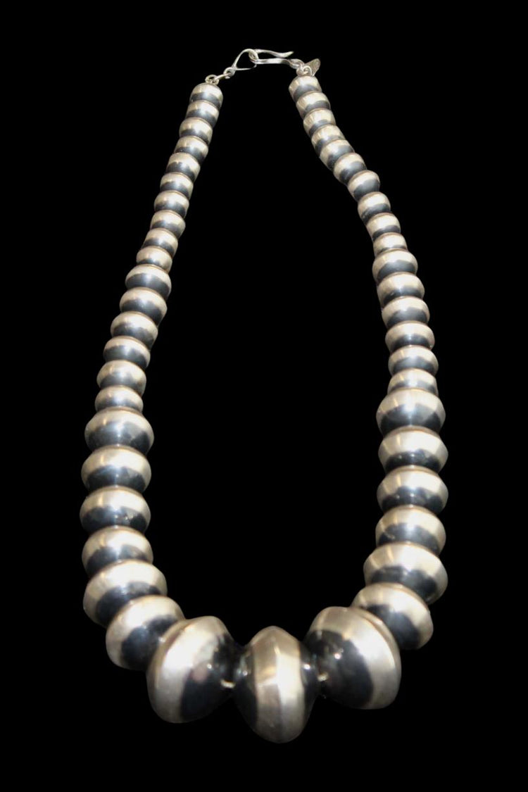 Native American Extra Large Navajo Pearl Necklace Set