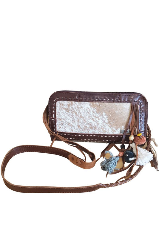 Pranee Dixie Envelope in Phoenix Leather Handbag