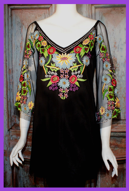 VINTAGE COLLECTION MIDNIGHT FLOWERS TUNIC-CRR